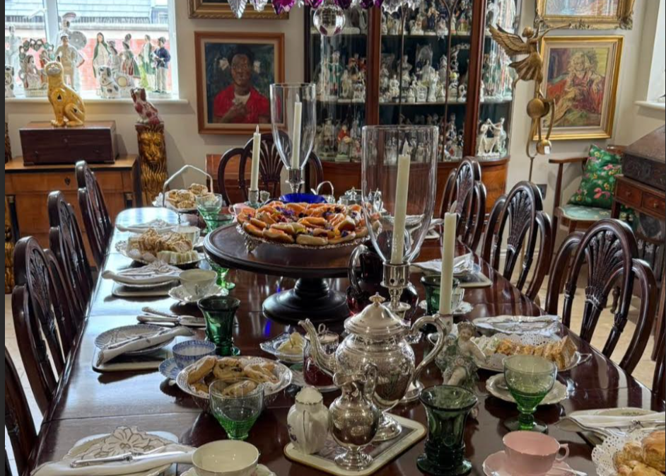 The History of the English Tea Party: A Journey through Tradition and Elegance