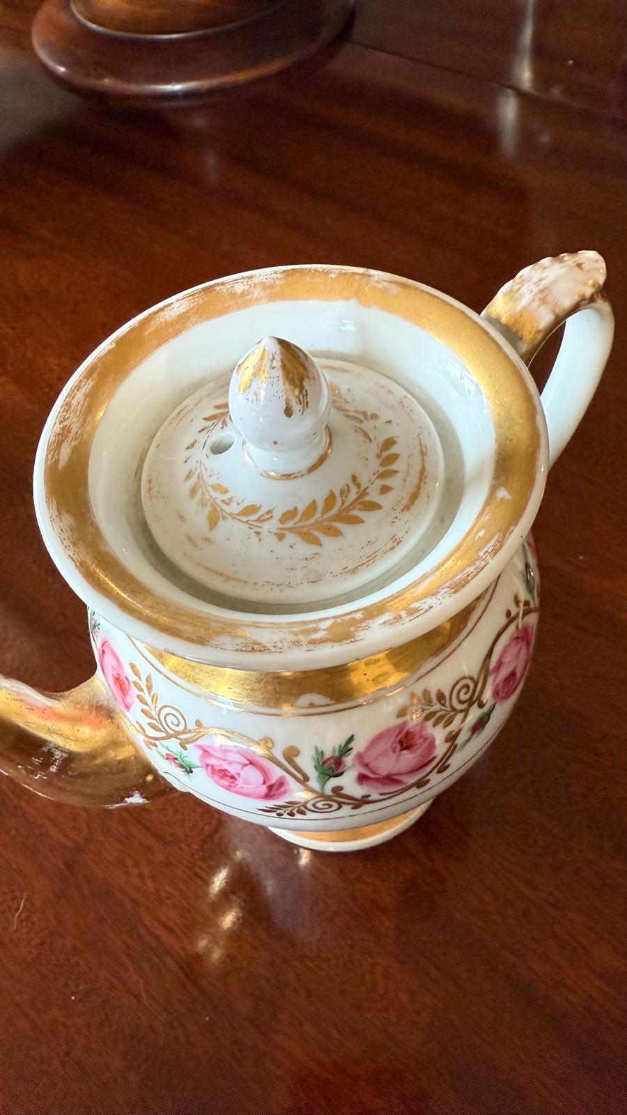 Chocolate Pot