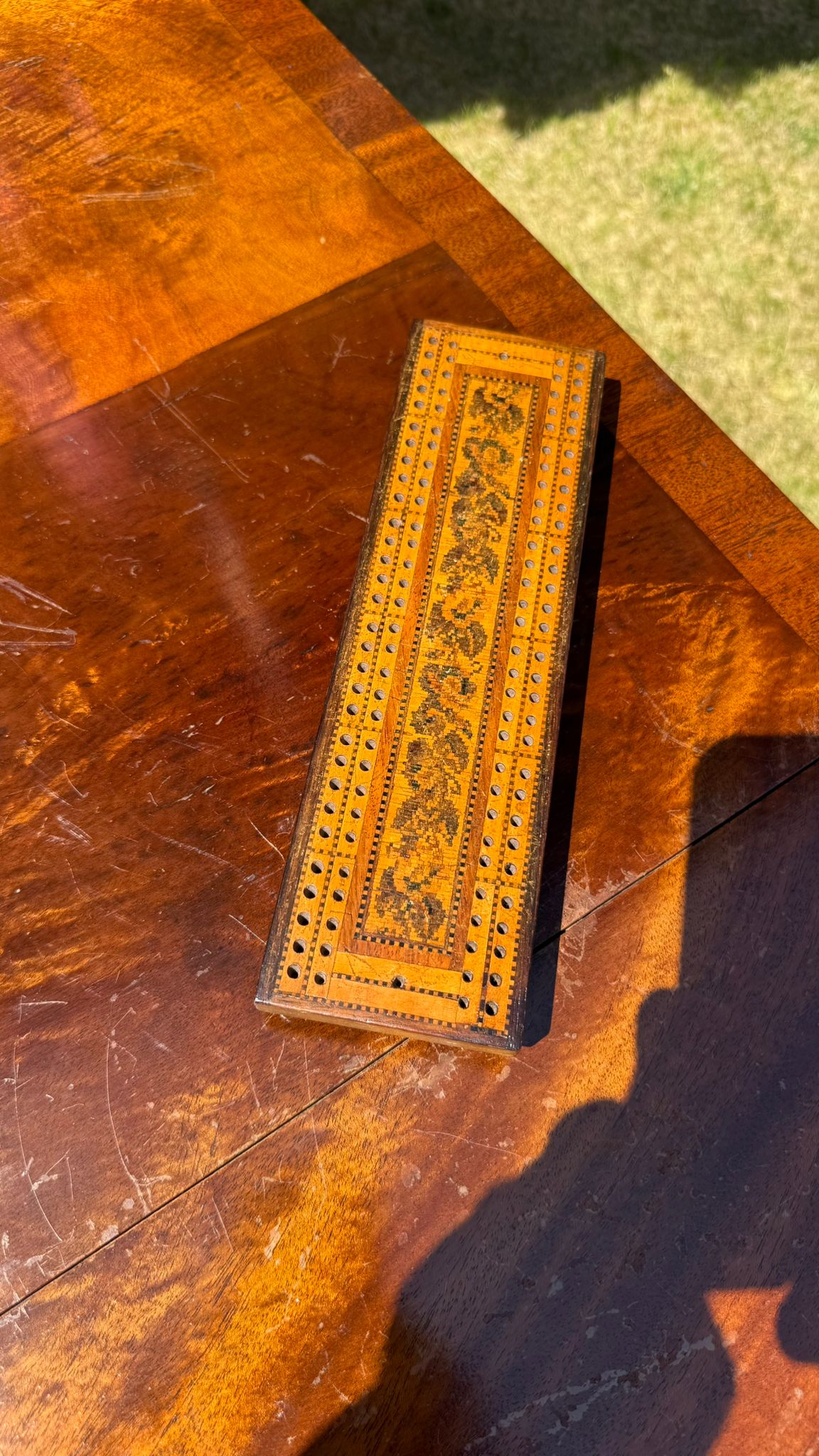 Tumbridgeware Cribbage Board