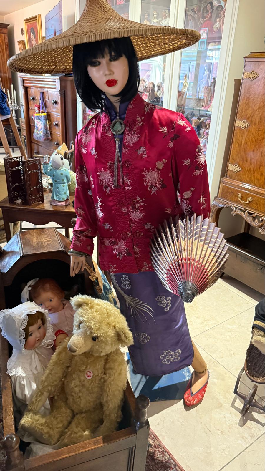 Japanese signed Mannequin