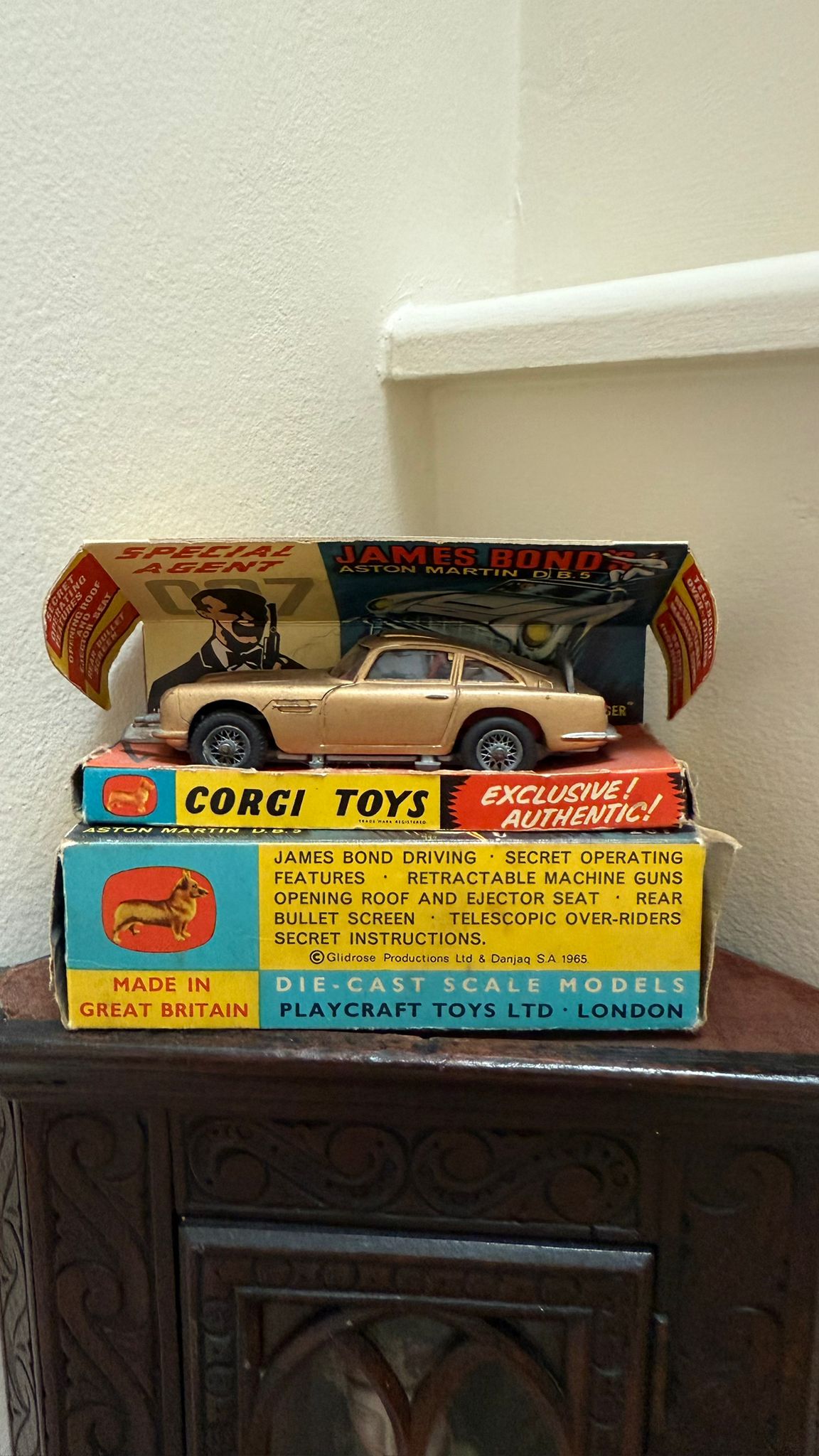 Original Corgi James Bond Aston Martin