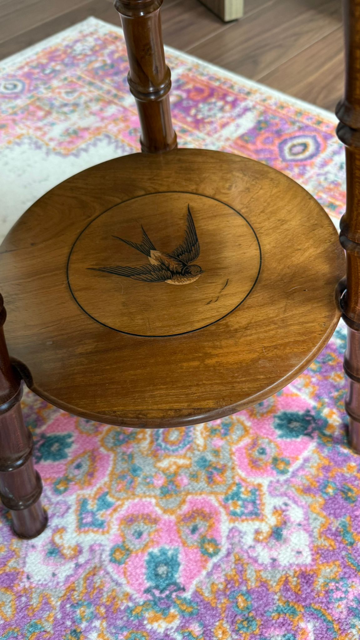 Sorrento Ware Table