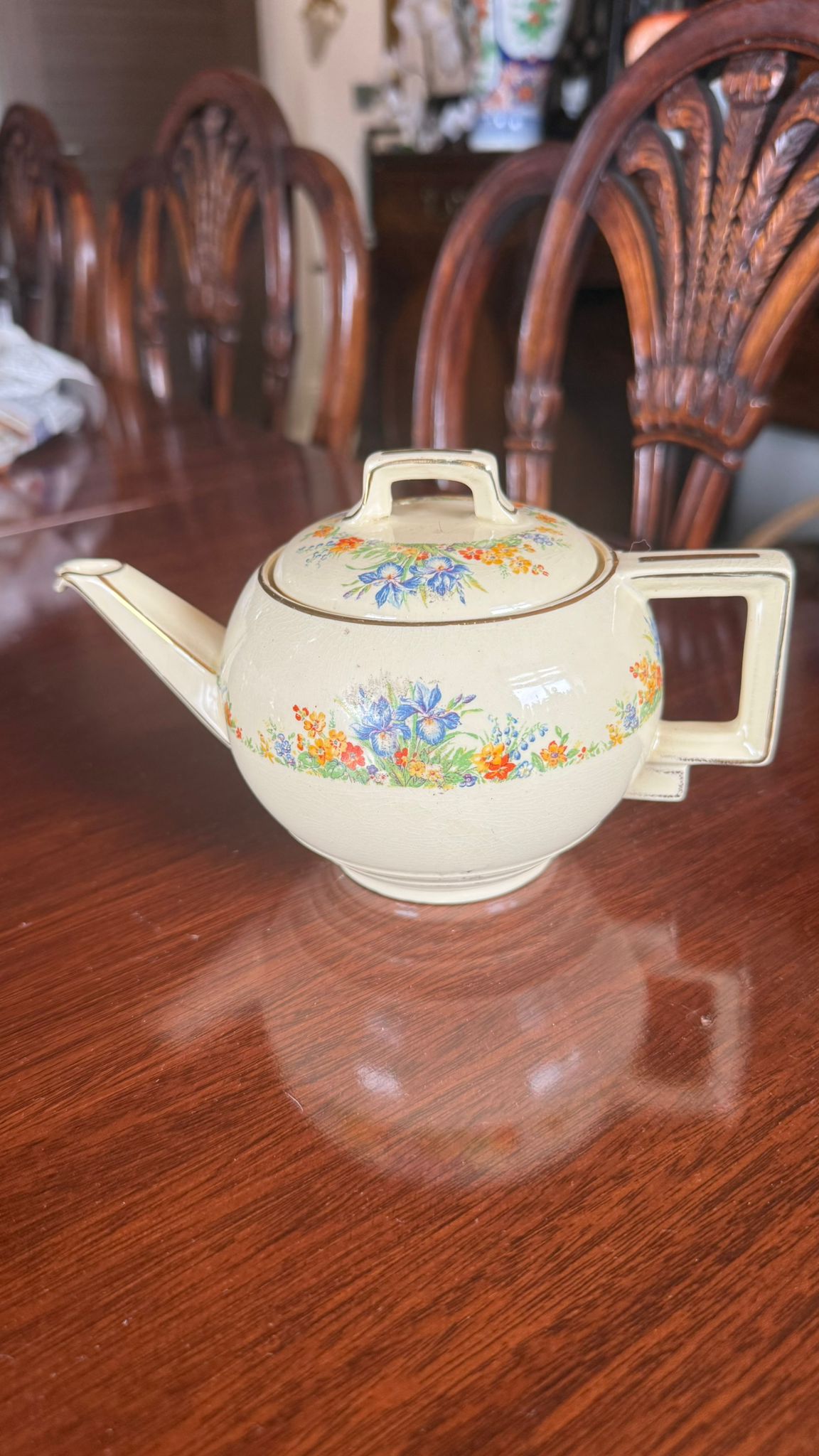 Art Deco Teapot for One
