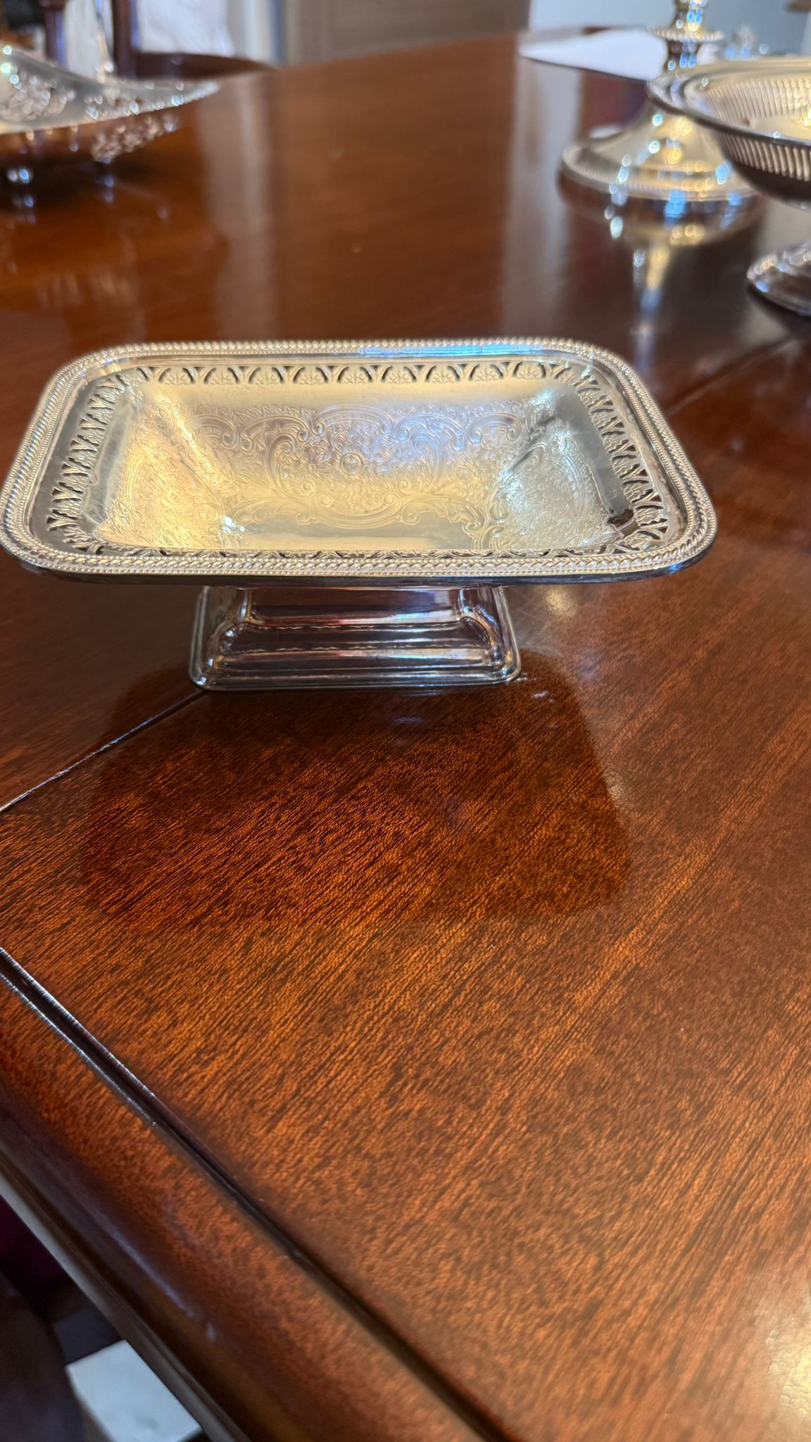Walker and Hall small silver plated sweet dish