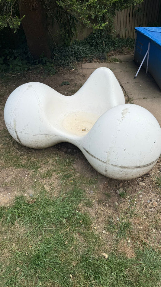 Tomato Chair