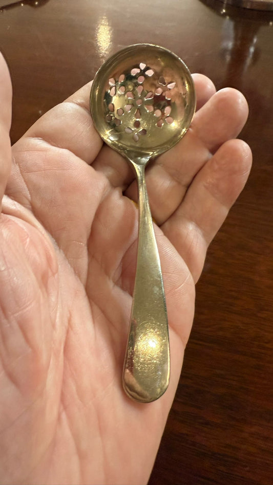 Silver plated sifter spoon