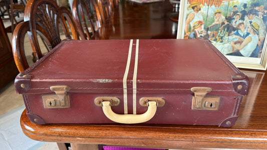 Faux leather small suitcase 1930’s
