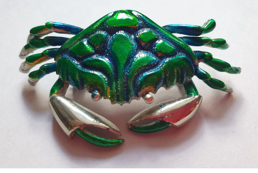Green enamel brooch