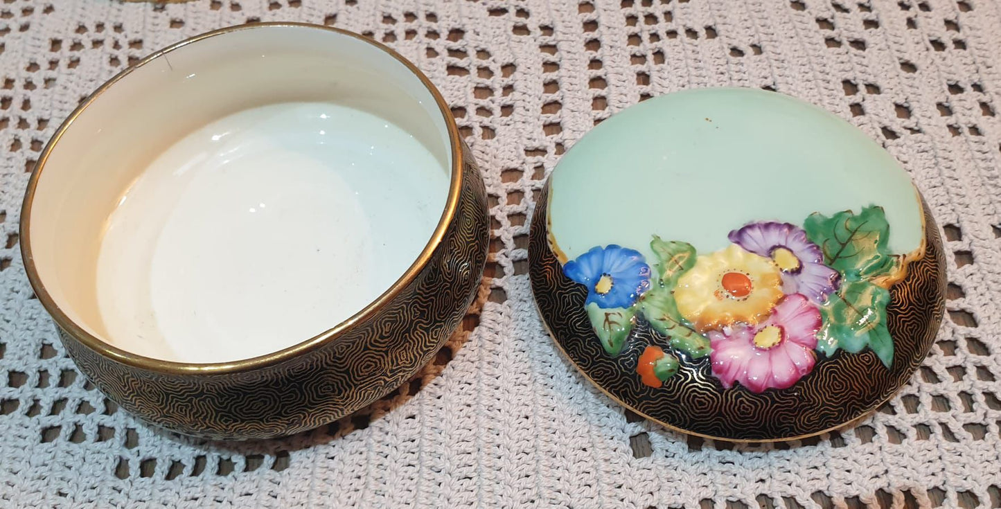 Porcelain Dressing Table Set