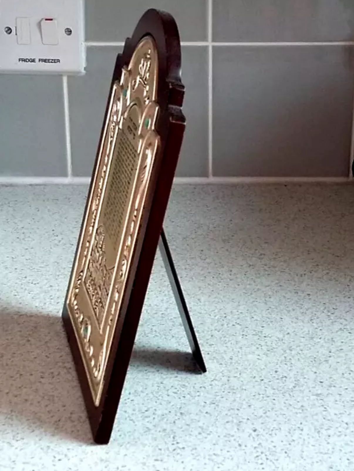 Plaque with women’s prayer for the Jewish Sabbath