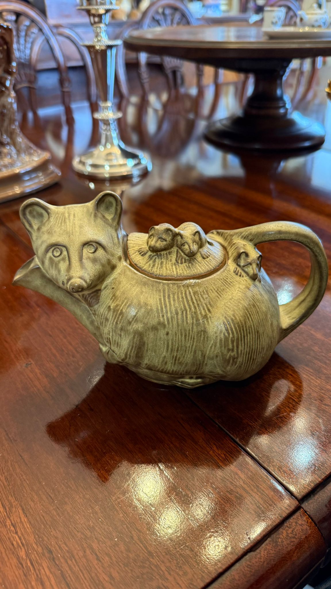 Terracotta teapot of a possum and babies c1950